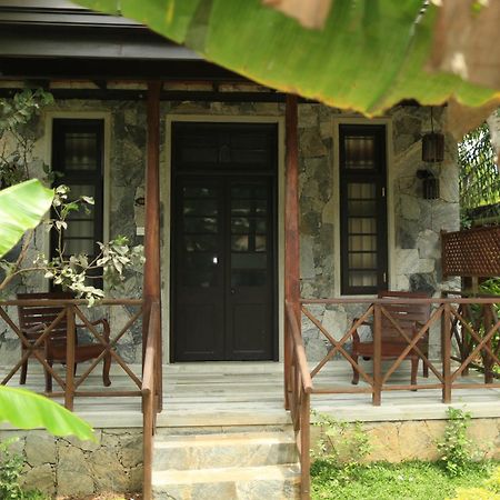 Villa Pinnawala Exterior foto