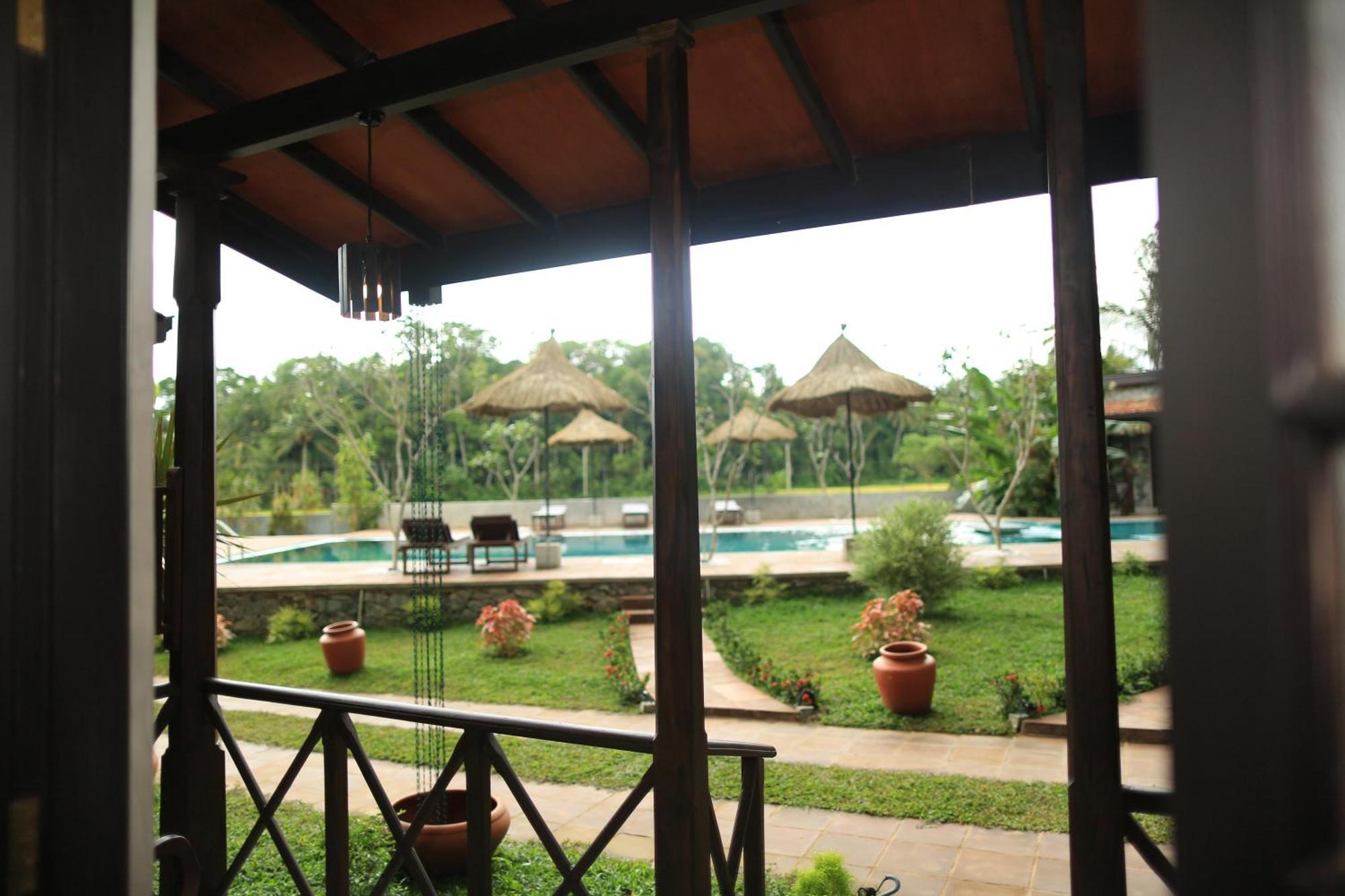 Villa Pinnawala Exterior foto