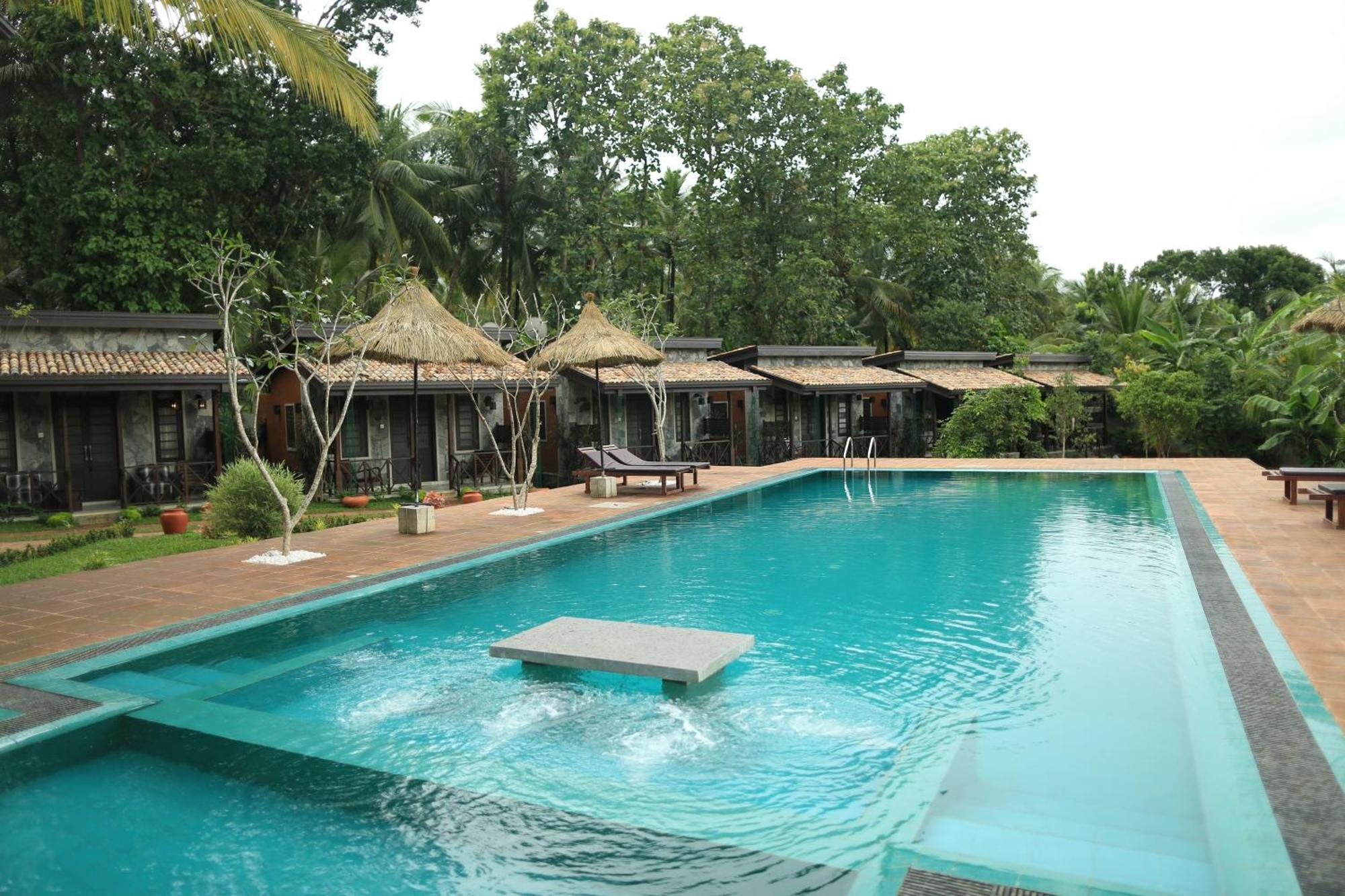 Villa Pinnawala Exterior foto