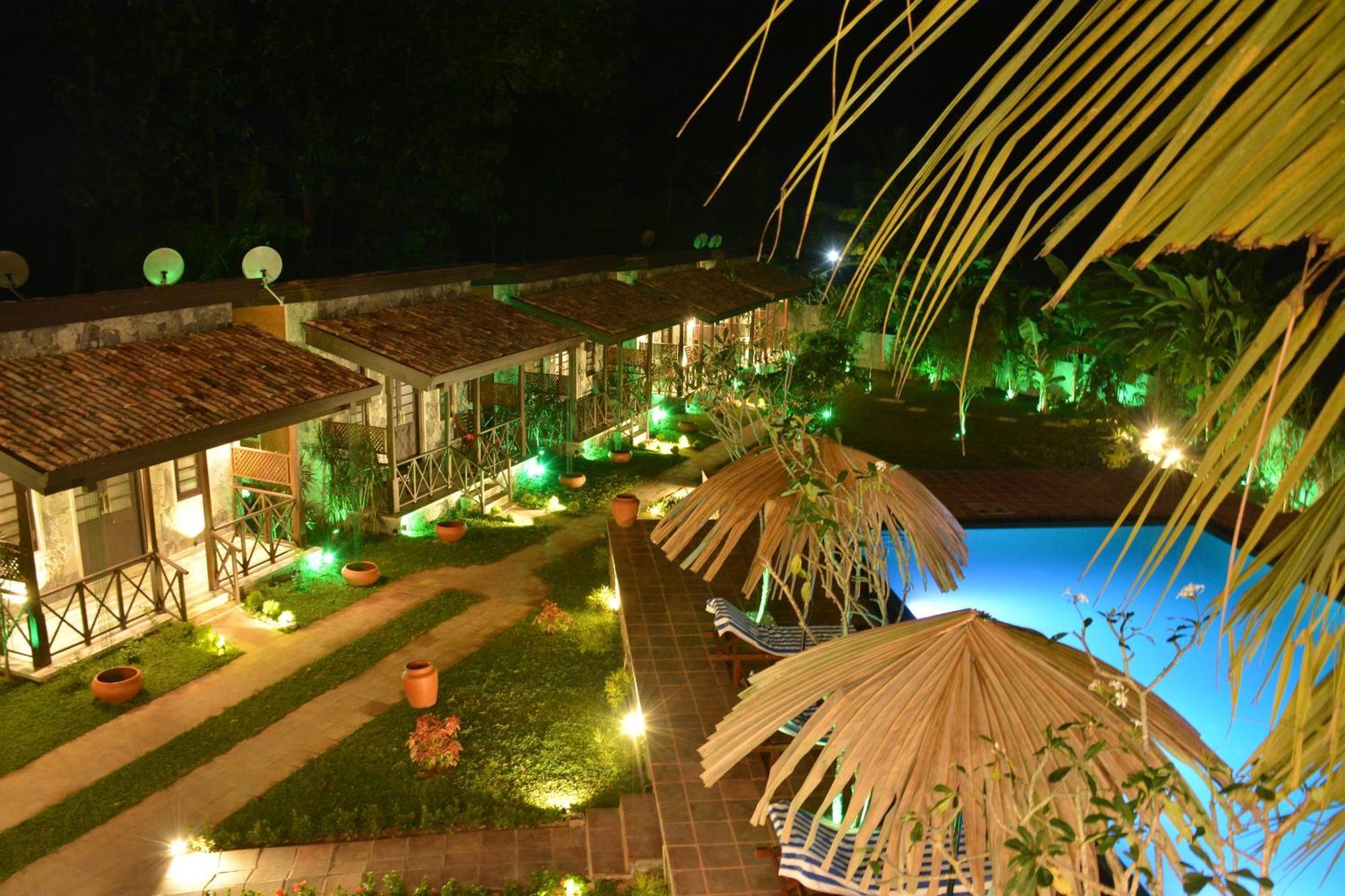 Villa Pinnawala & Restaurant Exterior foto