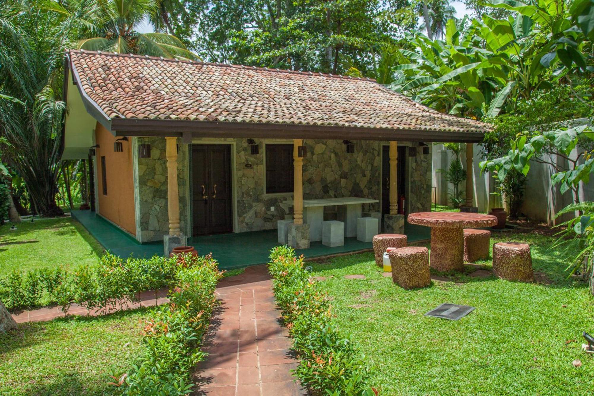 Villa Pinnawala Exterior foto